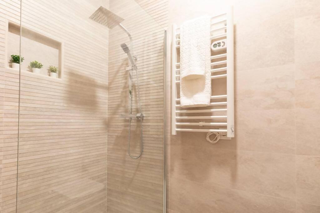 Apartamentos Boutique Hya Toledo Esterno foto