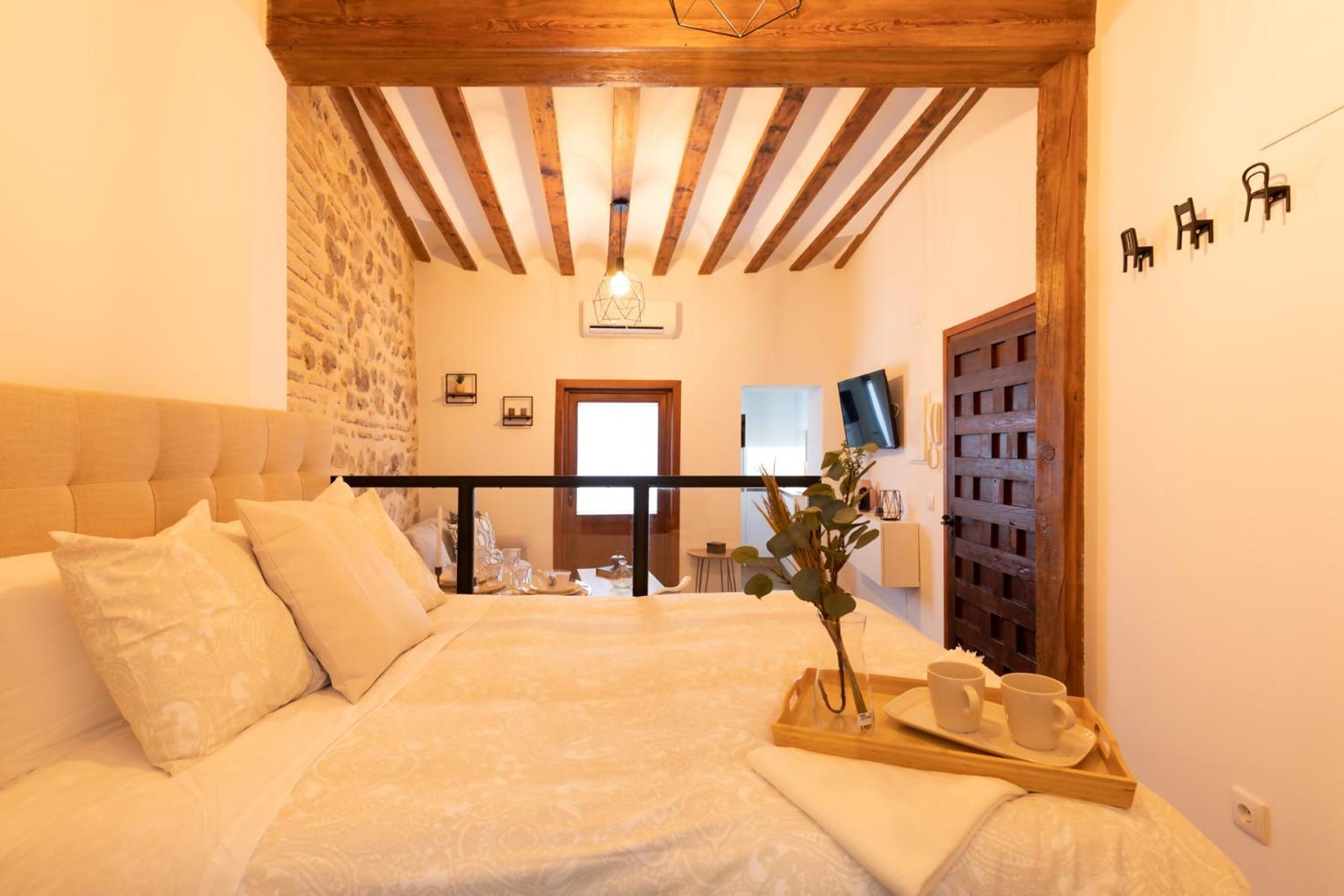 Apartamentos Boutique Hya Toledo Esterno foto