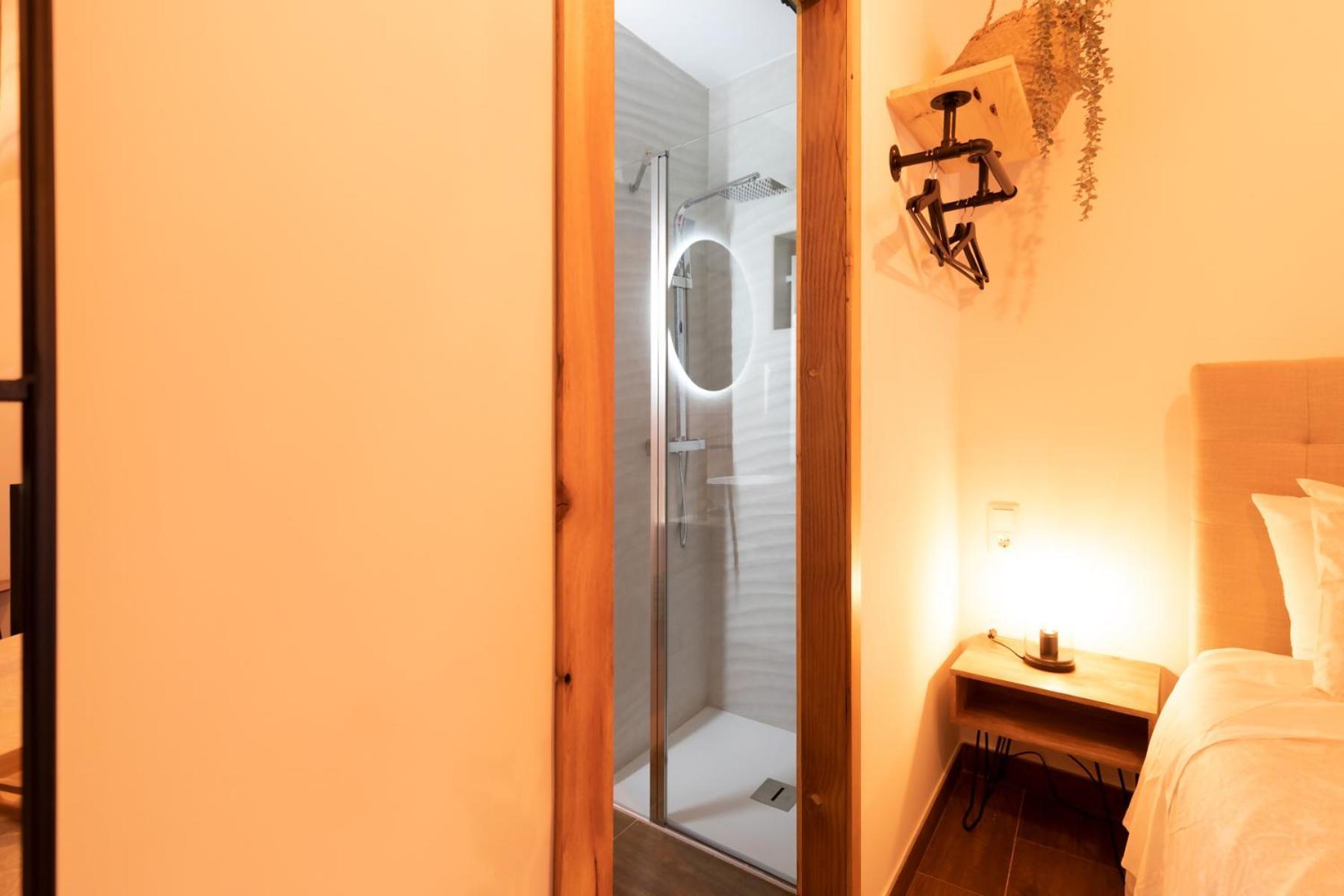 Apartamentos Boutique Hya Toledo Esterno foto